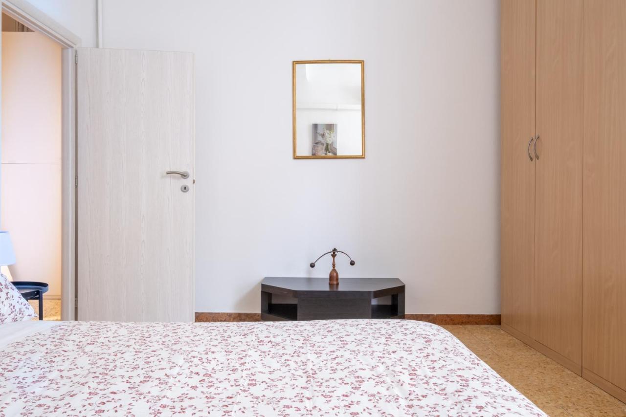 Residence Del Professore By Studio Vita Bologna Luaran gambar